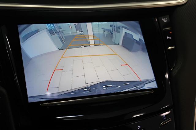 2017 Cadillac XTS Vehicle Photo in Green Bay, WI 54304