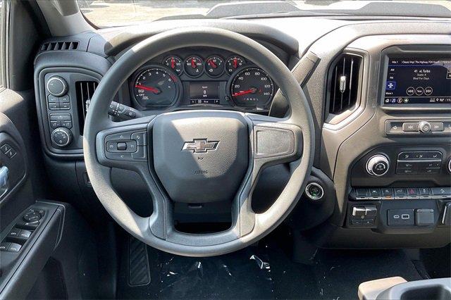 2025 Chevrolet Silverado 1500 Vehicle Photo in KANSAS CITY, MO 64114-4502