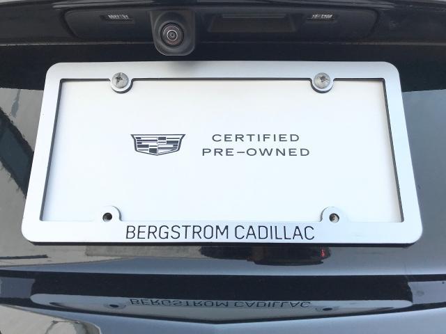 2023 Cadillac XT4 Vehicle Photo in GREEN BAY, WI 54303-3330