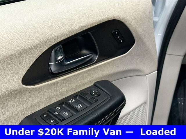 2022 Chrysler Pacifica Vehicle Photo in EVERETT, WA 98203-5662