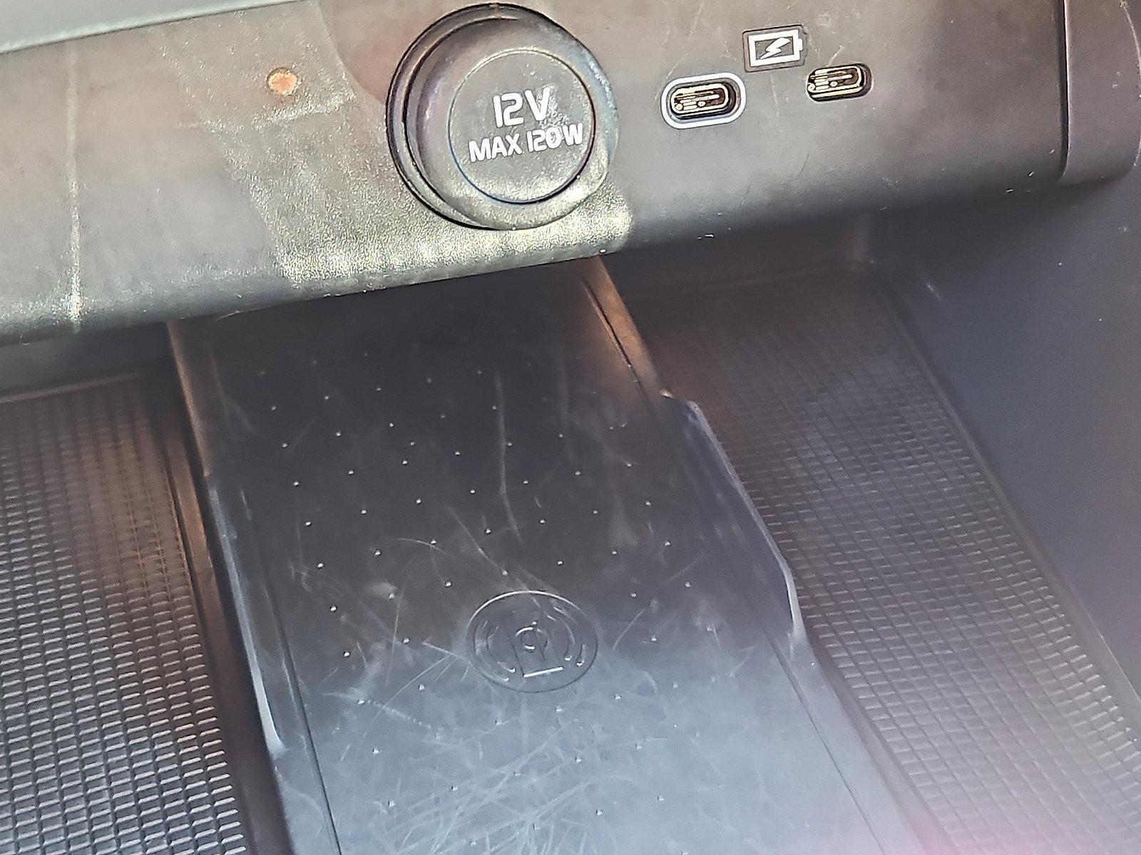 2023 Volvo XC40 Vehicle Photo in Trevose, PA 19053