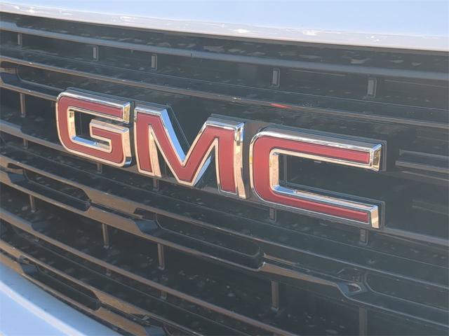 2025 GMC Sierra 1500 Vehicle Photo in GOODYEAR, AZ 85338-1310