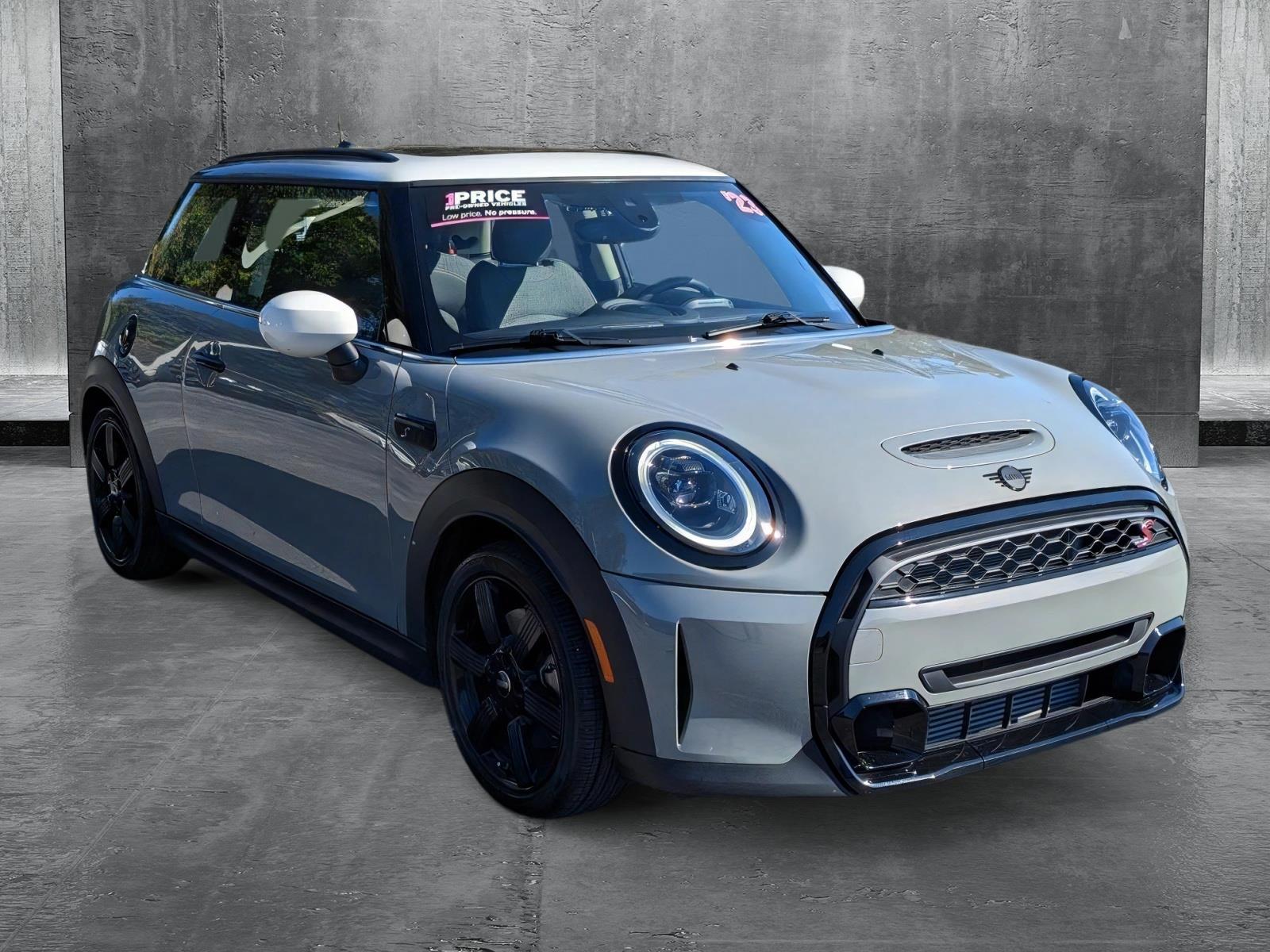 2023 MINI Cooper S Hardtop 2 Door Vehicle Photo in Panama City, FL 32401