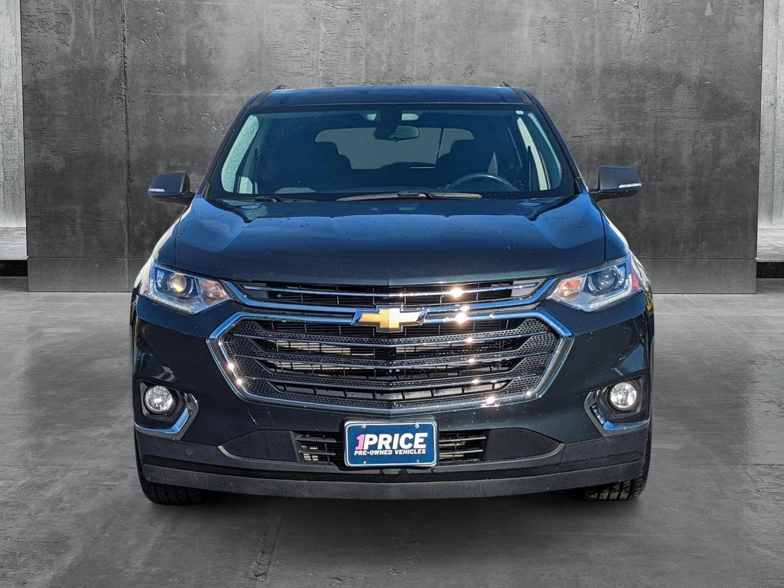 2020 Chevrolet Traverse Vehicle Photo in VALENCIA, CA 91355-1705