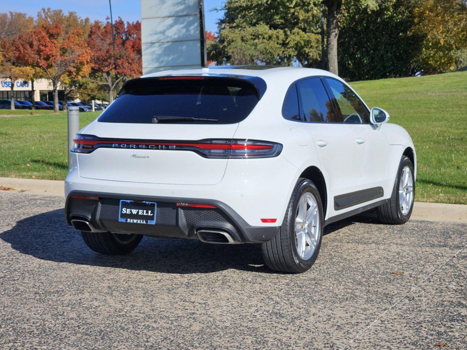 2023 Porsche Macan Vehicle Photo in FORT WORTH, TX 76132