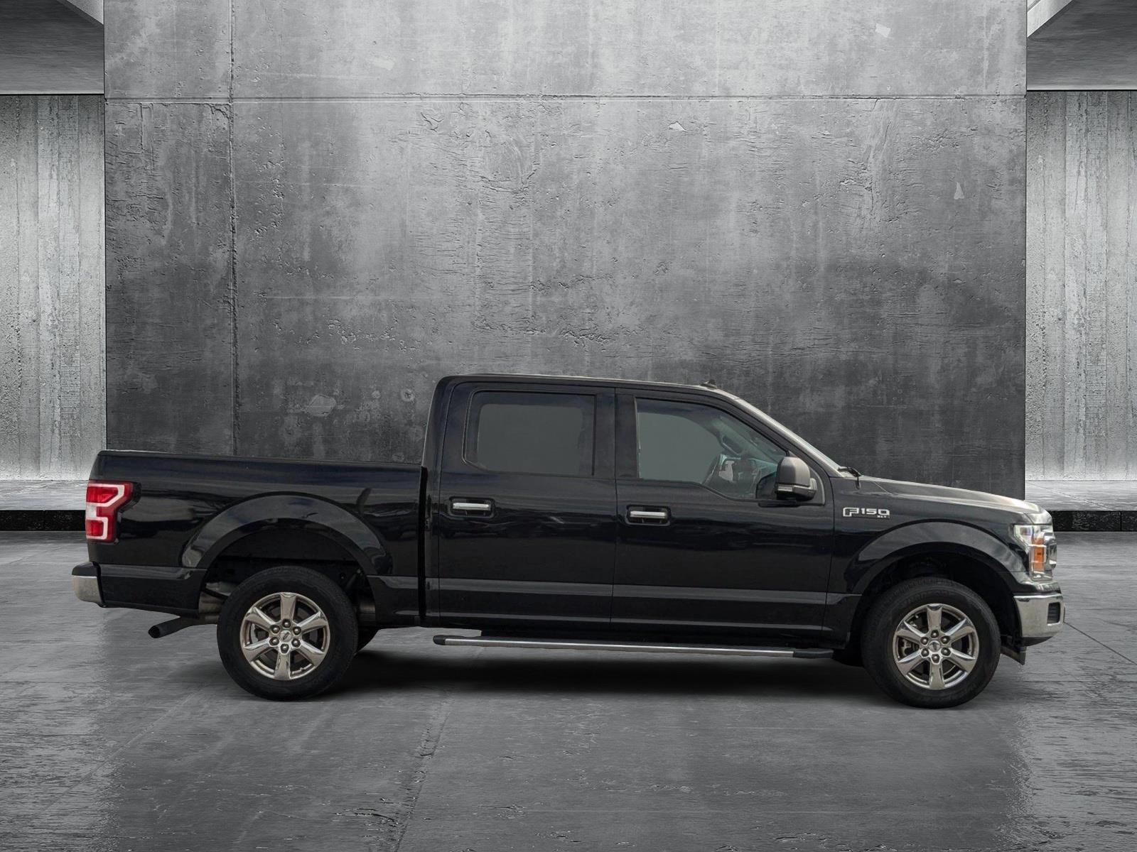 2019 Ford F-150 Vehicle Photo in St. Petersburg, FL 33713