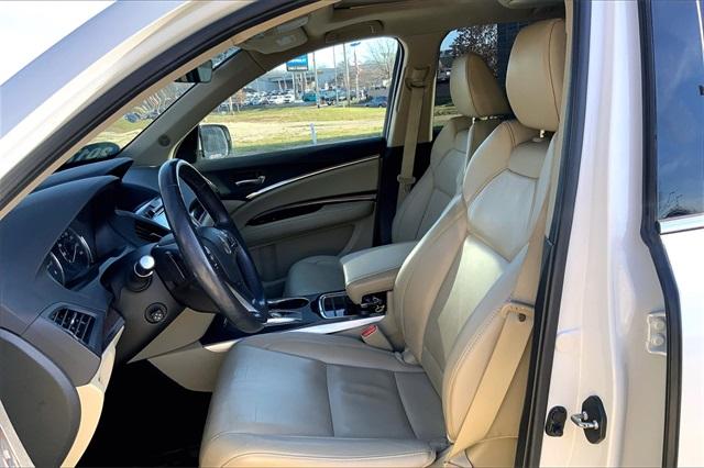 2017 Acura MDX Vehicle Photo in KANSAS CITY, MO 64114-4545