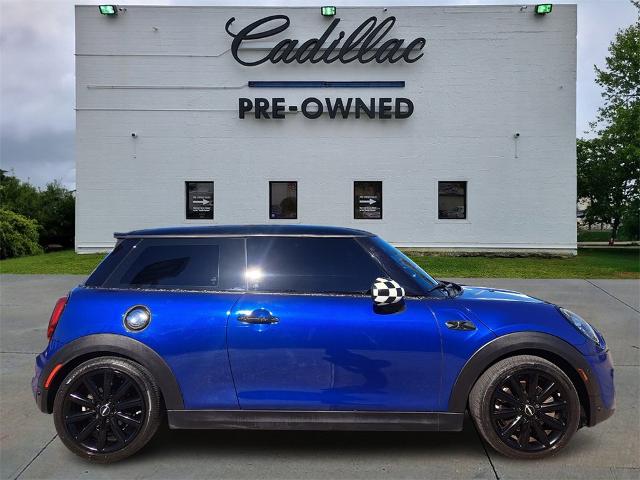 Used 2019 MINI Hardtop 2 Door S with VIN WMWXP7C51K2A51363 for sale in Metairie, LA