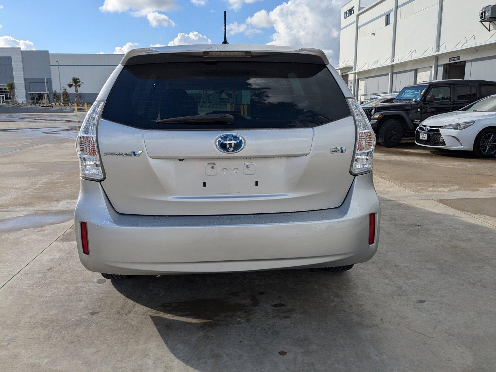 2014 Toyota Prius v Vehicle Photo in Winter Park, FL 32792