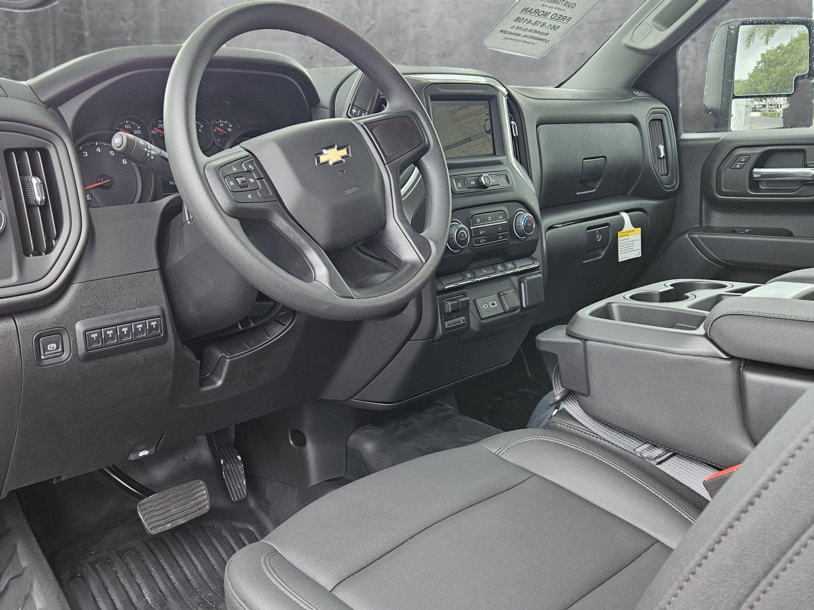 2025 Chevrolet Silverado 3500 HD Vehicle Photo in GREENACRES, FL 33463-3207