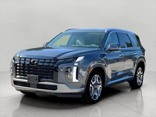 2025 Hyundai PALISADE Vehicle Photo in Green Bay, WI 54304