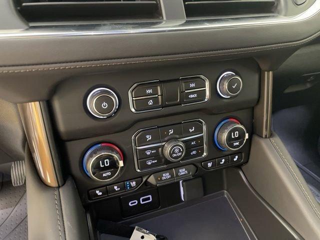 2024 Chevrolet Tahoe Vehicle Photo in PHOENIX, AZ 85014-3381