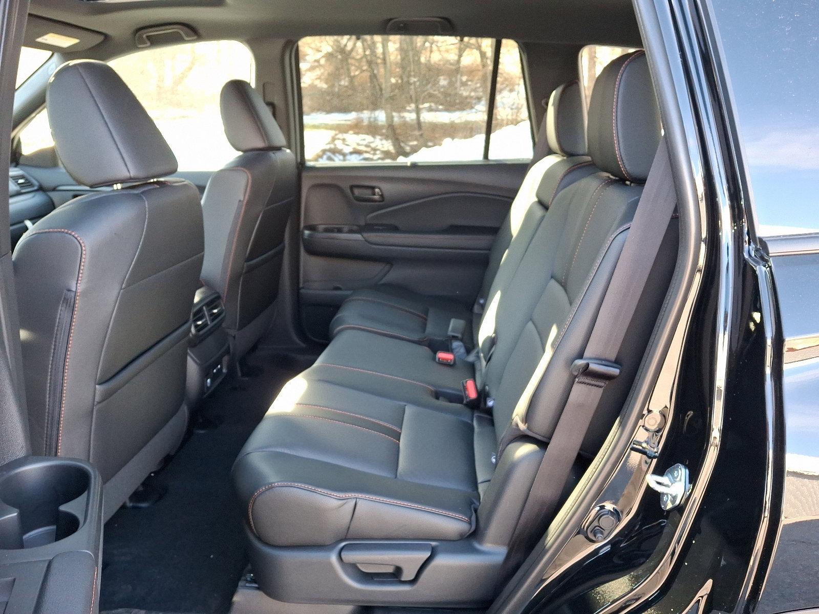 2025 Honda Passport Vehicle Photo in Harrisburg, PA 17111