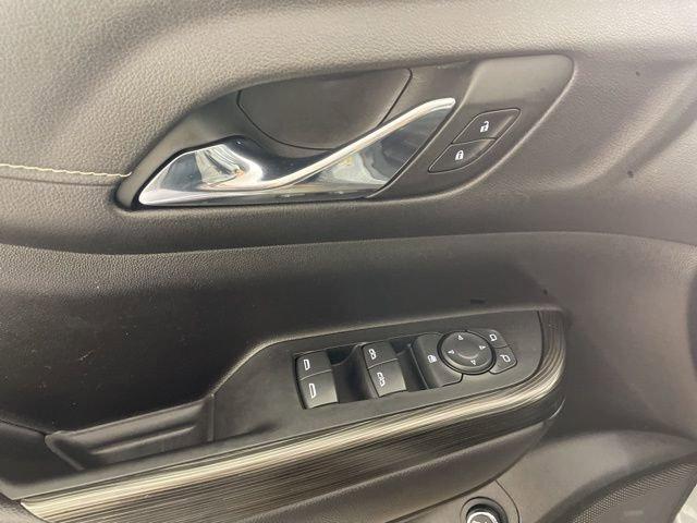 2023 GMC Acadia Vehicle Photo in PHOENIX, AZ 85014-3381