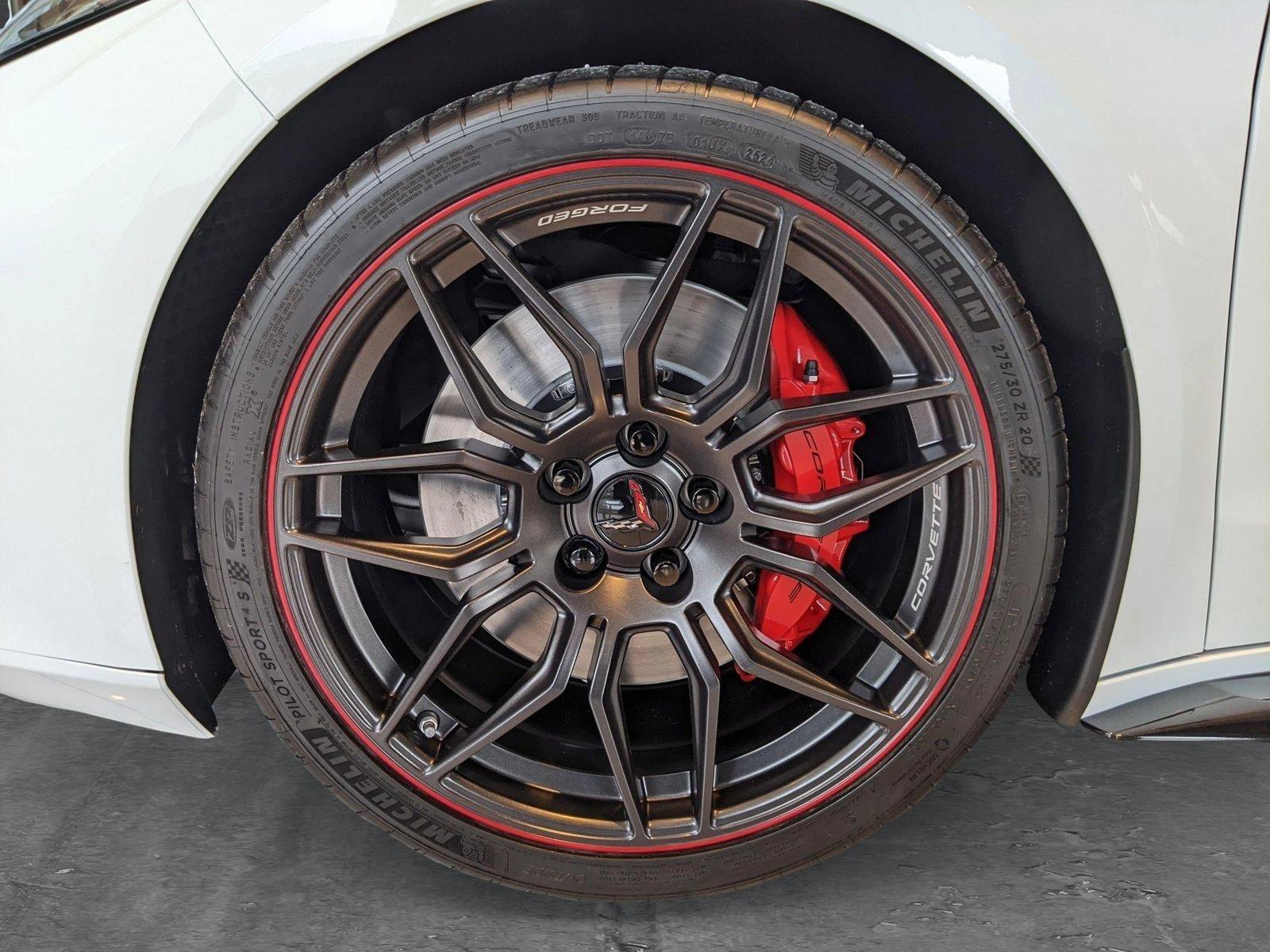 2024 Chevrolet Corvette Z06 Vehicle Photo in TIMONIUM, MD 21093-2300