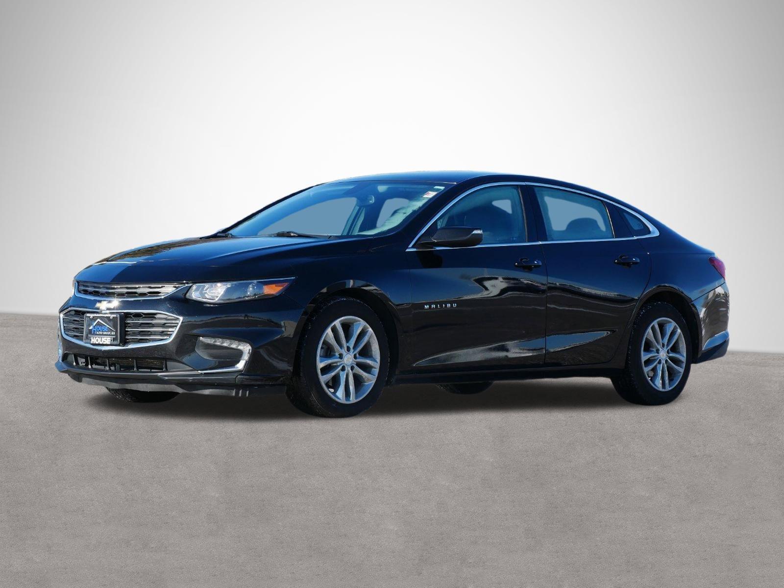 Used 2018 Chevrolet Malibu 1LT with VIN 1G1ZD5ST2JF122401 for sale in Owatonna, Minnesota