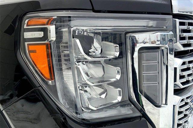 2020 GMC Sierra 3500HD Vehicle Photo in TOPEKA, KS 66609-0000