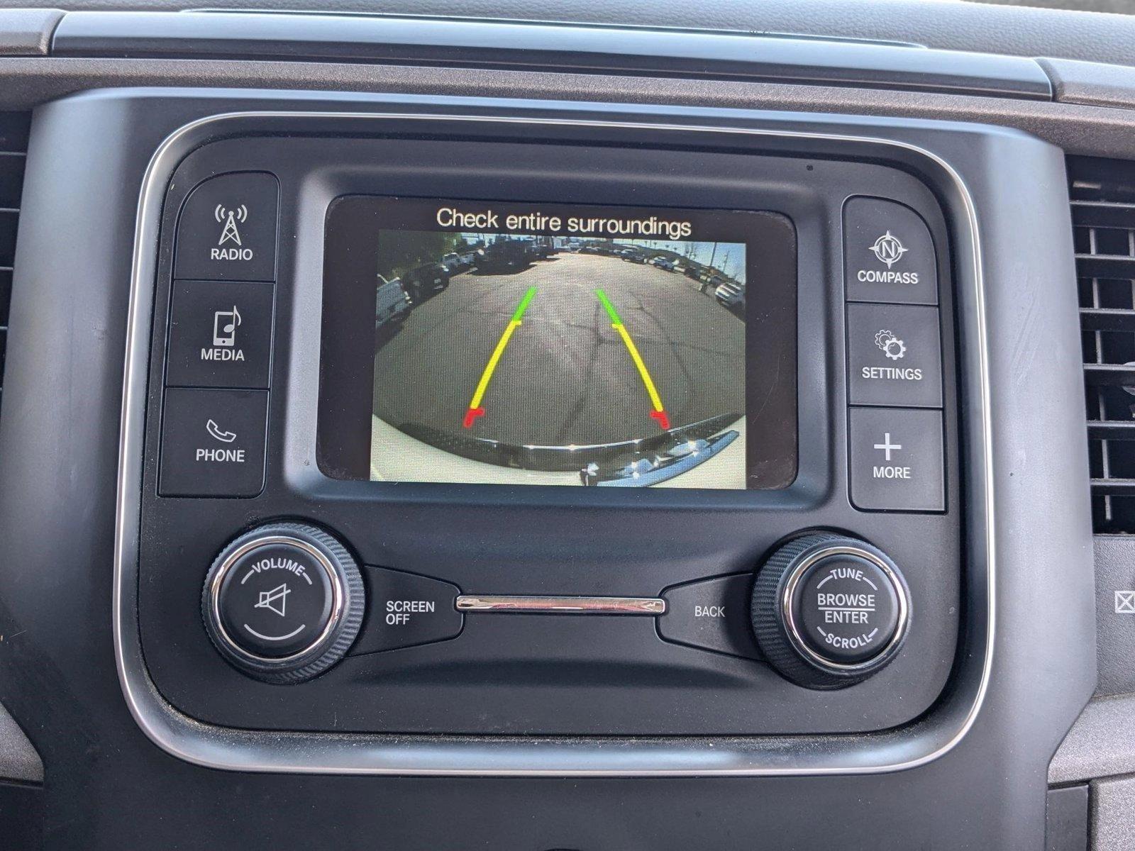 2018 Ram 2500 Vehicle Photo in VALENCIA, CA 91355-1705