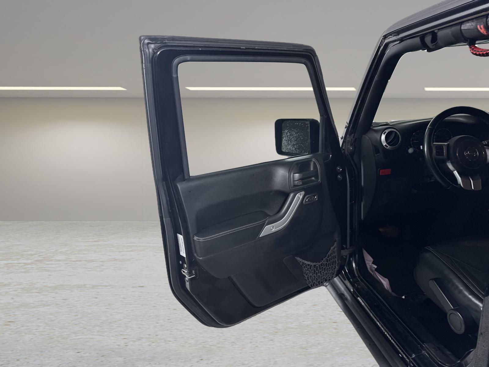 2016 Jeep Wrangler Unlimited Vehicle Photo in GEORGETOWN, TX 78626-7508