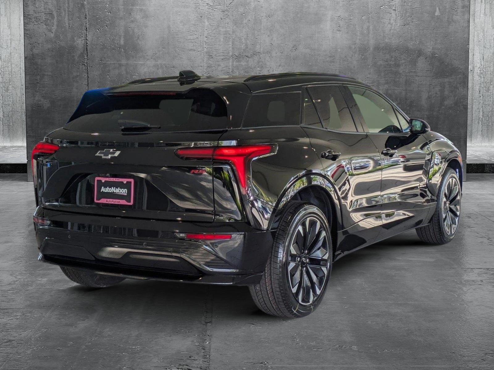 2025 Chevrolet Blazer EV Vehicle Photo in GREENACRES, FL 33463-3207