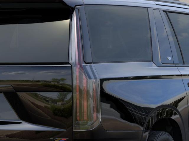 2025 Cadillac Escalade ESV Vehicle Photo in MADISON, WI 53713-3220