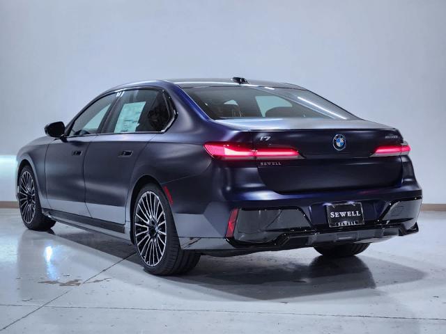 2025 BMW i7 Vehicle Photo in GRAPEVINE, TX 76051