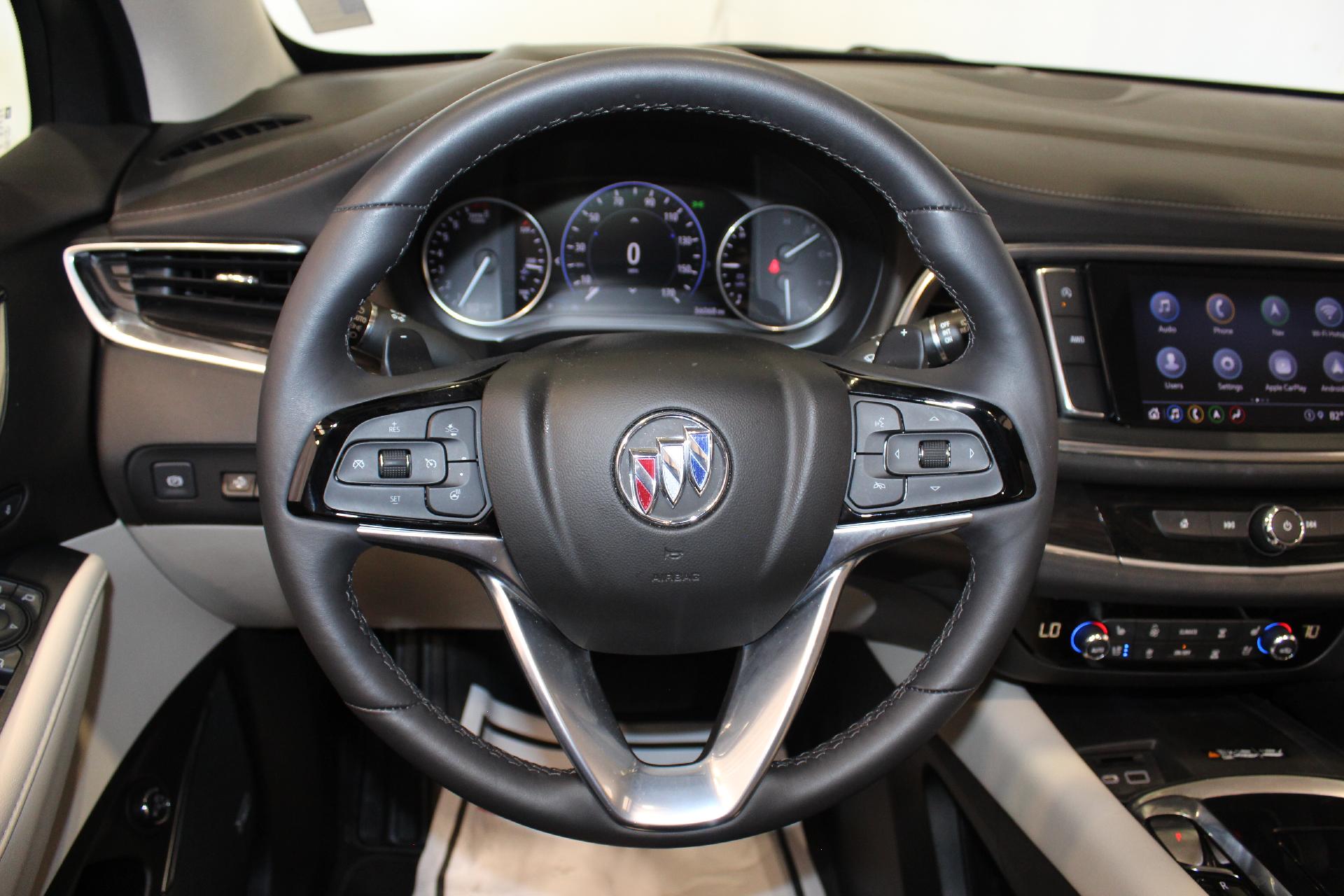 2022 Buick Enclave Vehicle Photo in NORTHAMPTON, MA 01060-1120