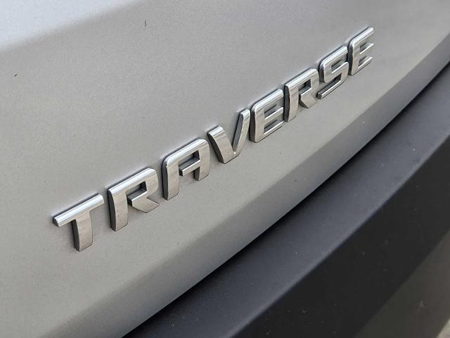 2019 Chevrolet Traverse Vehicle Photo in DENTON, TX 76210-9321