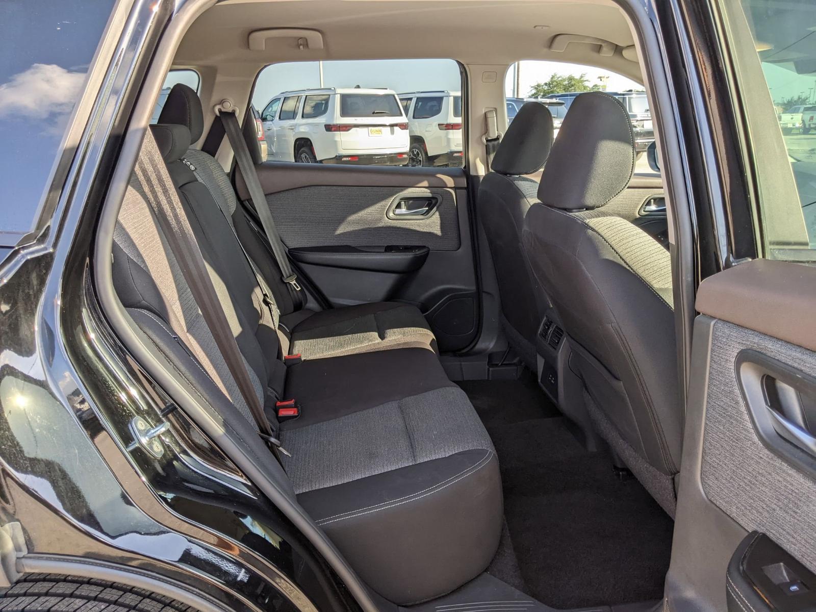2023 Nissan Rogue Vehicle Photo in Seguin, TX 78155