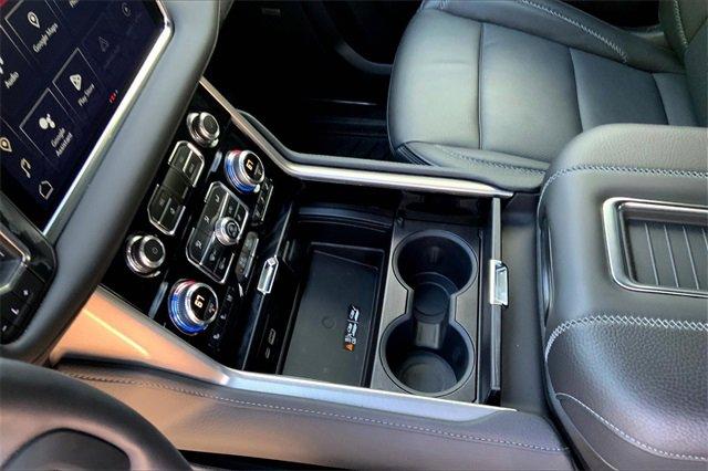 2023 GMC Yukon Vehicle Photo in KANSAS CITY, MO 64114-4545