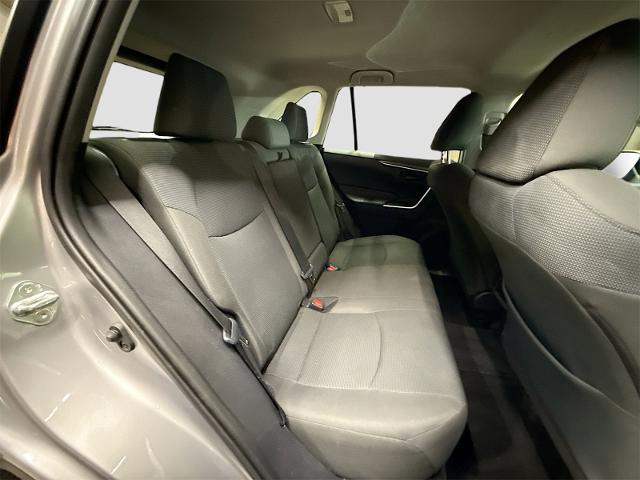 2020 Toyota RAV4 Vehicle Photo in EVERETT, WA 98203-5662