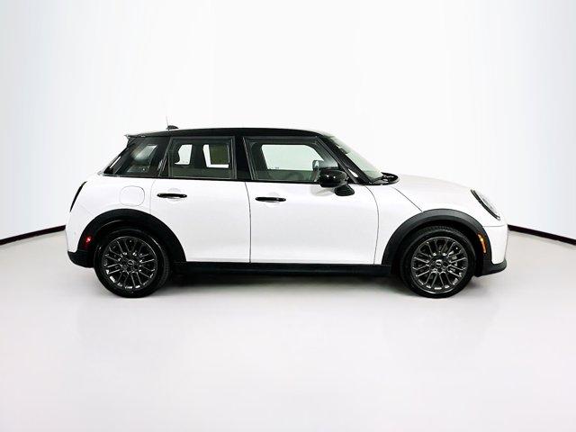 2025 MINI Cooper S Hardtop 4 Door Vehicle Photo in Doylestown, PA 18902