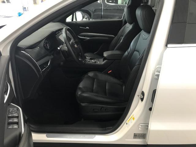 2022 Cadillac XT4 Vehicle Photo in GREEN BAY, WI 54303-3330