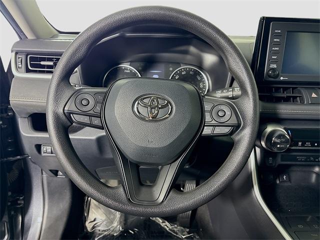 2020 Toyota RAV4 Vehicle Photo in Puyallup, WA 98371
