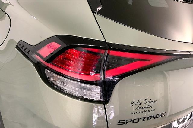 2025 Kia Sportage Vehicle Photo in Lees Summit, MO 64086