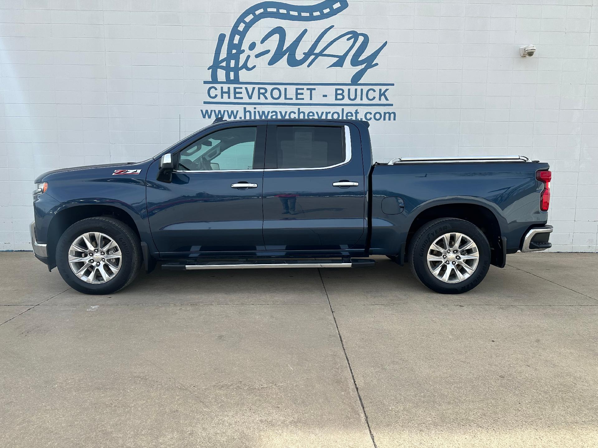 2021 Chevrolet Silverado 1500 LTZ Crew Cab 4WD