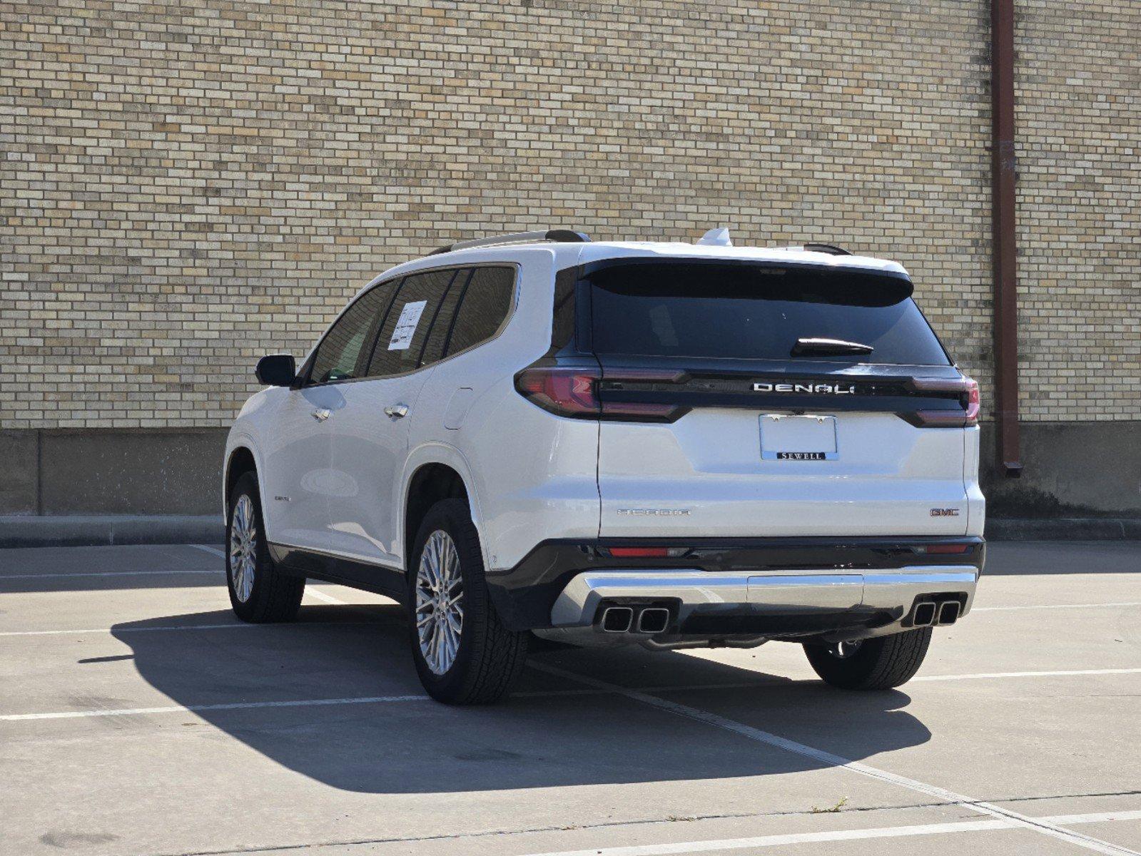 2024 GMC Acadia Vehicle Photo in DALLAS, TX 75209-3016