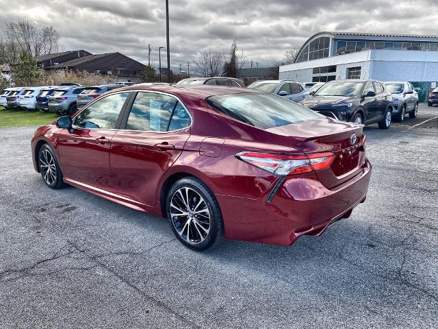 2018 Toyota Camry Vehicle Photo in WILLIAMSVILLE, NY 14221-2883