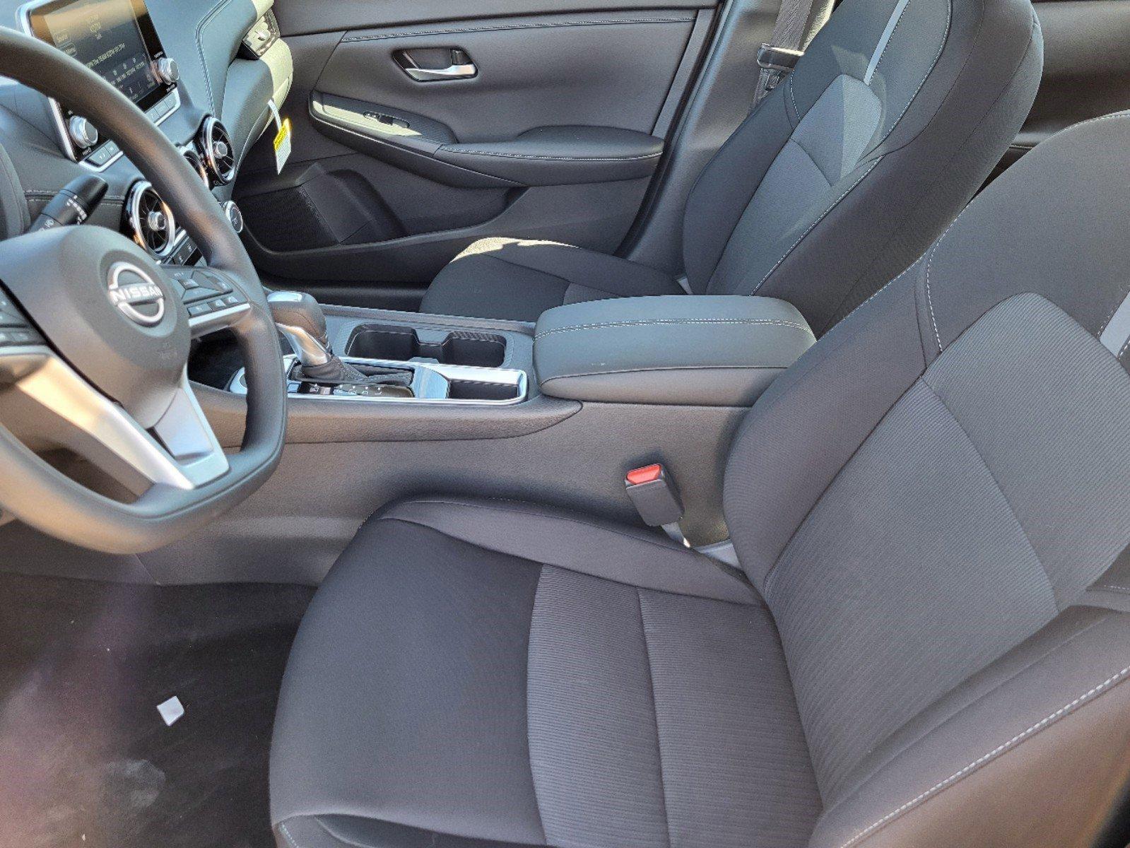 2025 Nissan Sentra Vehicle Photo in Albuquerque, NM 87110