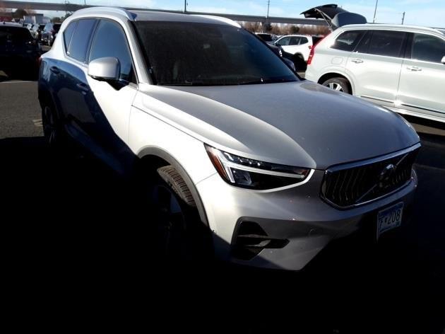 2024 Volvo XC40 Vehicle Photo in Houston, TX 77007