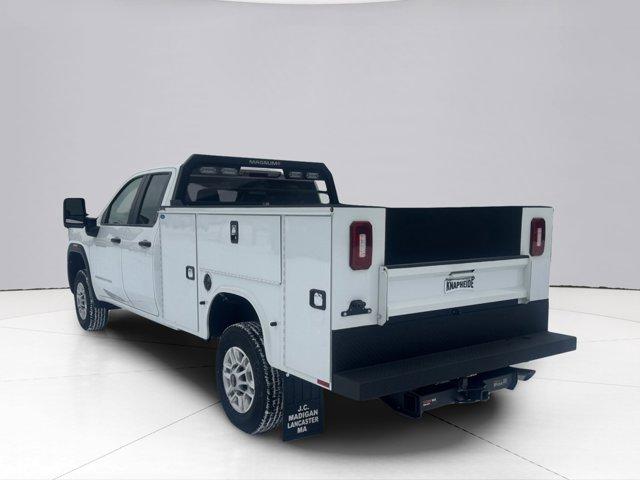 2025 GMC Sierra 2500 HD Vehicle Photo in LEOMINSTER, MA 01453-2952