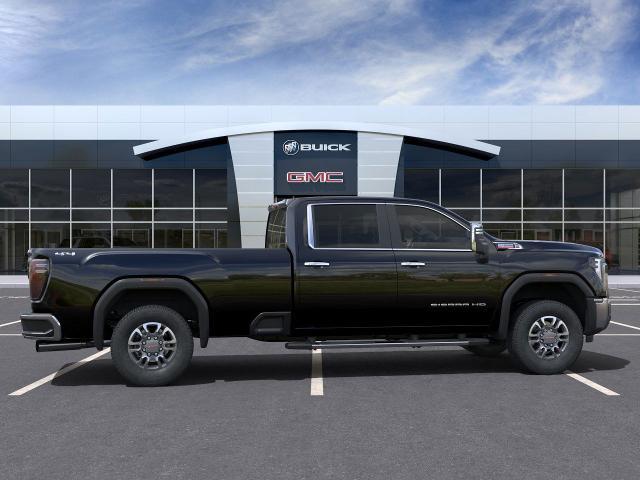 2025 GMC Sierra 3500 HD Vehicle Photo in MEDINA, OH 44256-9631