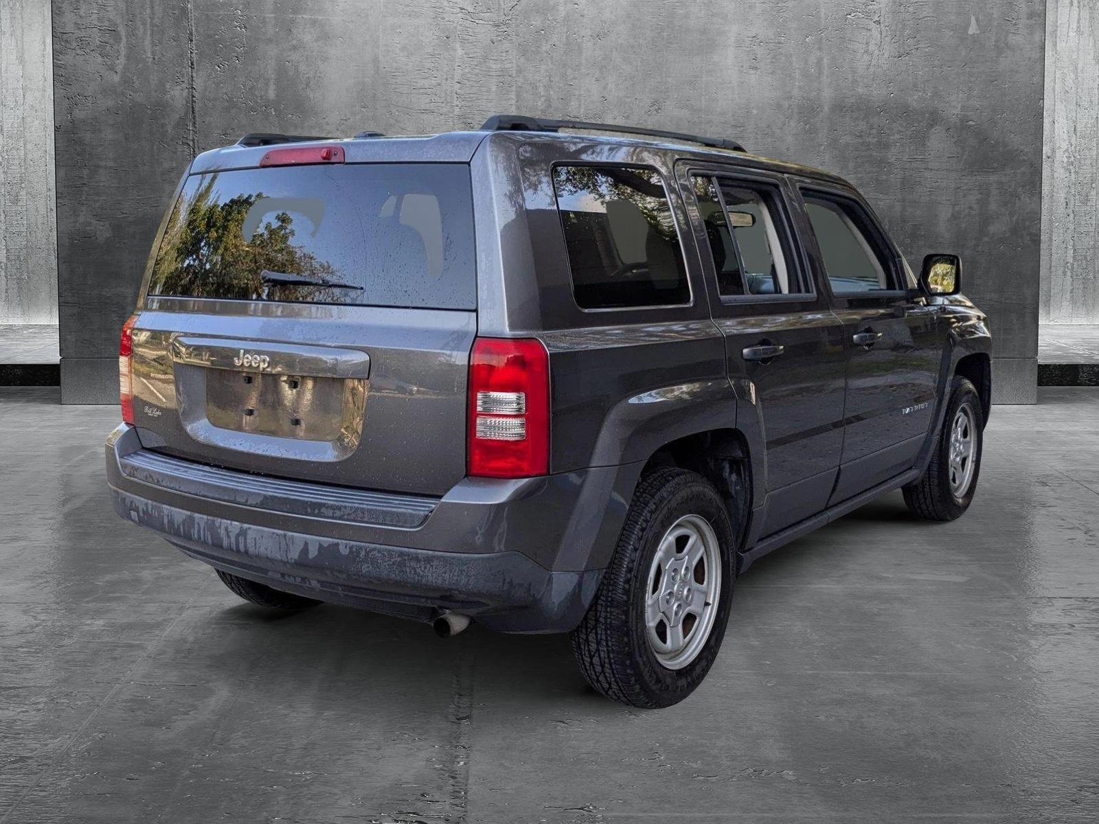 2016 Jeep Patriot Vehicle Photo in West Palm Beach, FL 33417