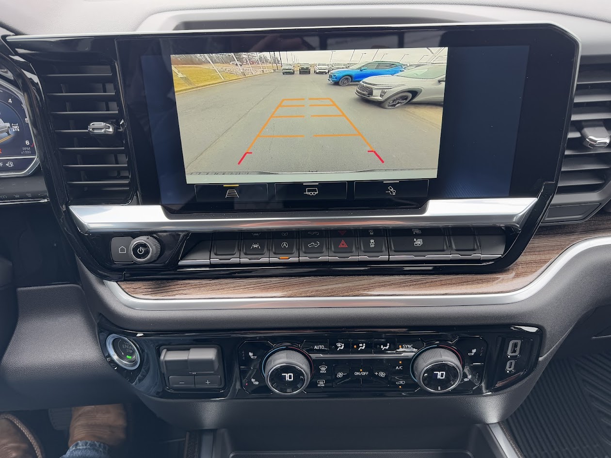 2025 Chevrolet Silverado 1500 Vehicle Photo in BOONVILLE, IN 47601-9633