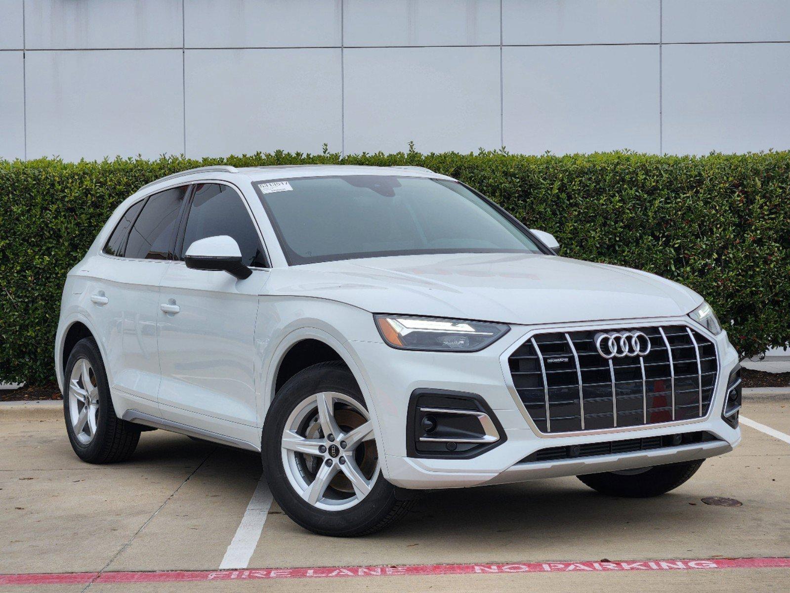 2025 Audi Q5 Vehicle Photo in MCKINNEY, TX 75070