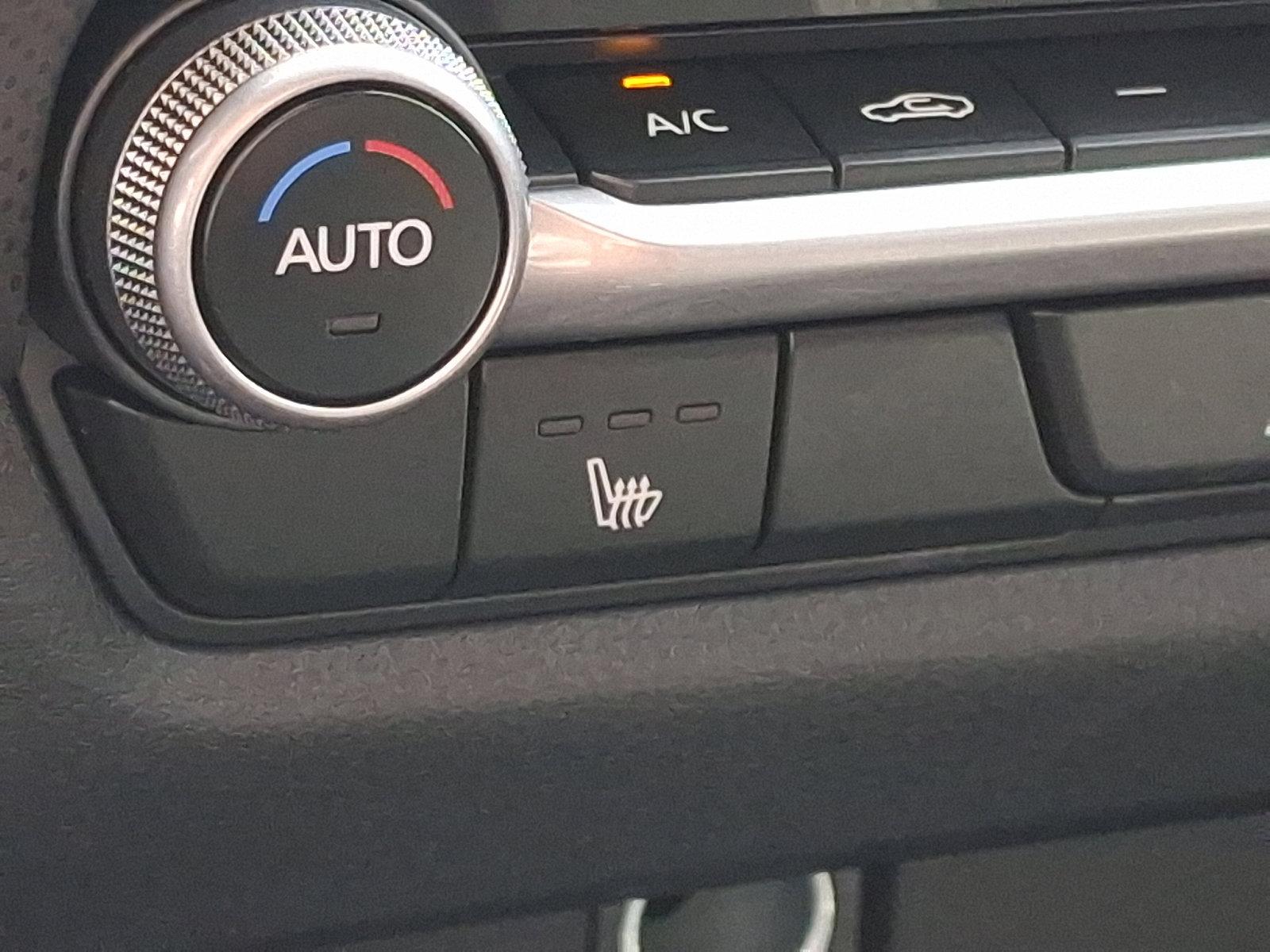 2025 Mazda CX-50 Hybrid Vehicle Photo in Trevose, PA 19053