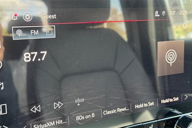 2025 GMC Canyon Vehicle Photo in ELK GROVE, CA 95757-8703