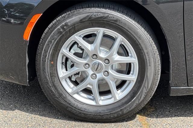 2022 Chrysler Voyager Vehicle Photo in ELK GROVE, CA 95757-8703