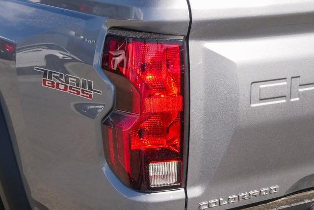 2025 Chevrolet Colorado Vehicle Photo in VENTURA, CA 93003-8585