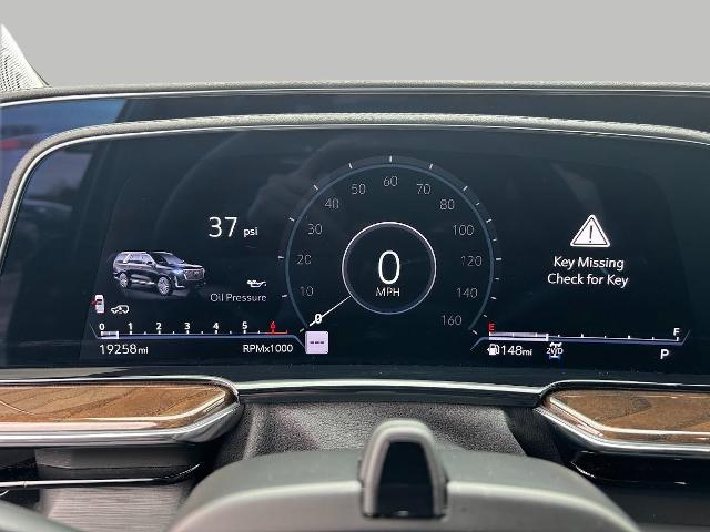 2024 Cadillac Escalade ESV Vehicle Photo in APPLETON, WI 54914-8833